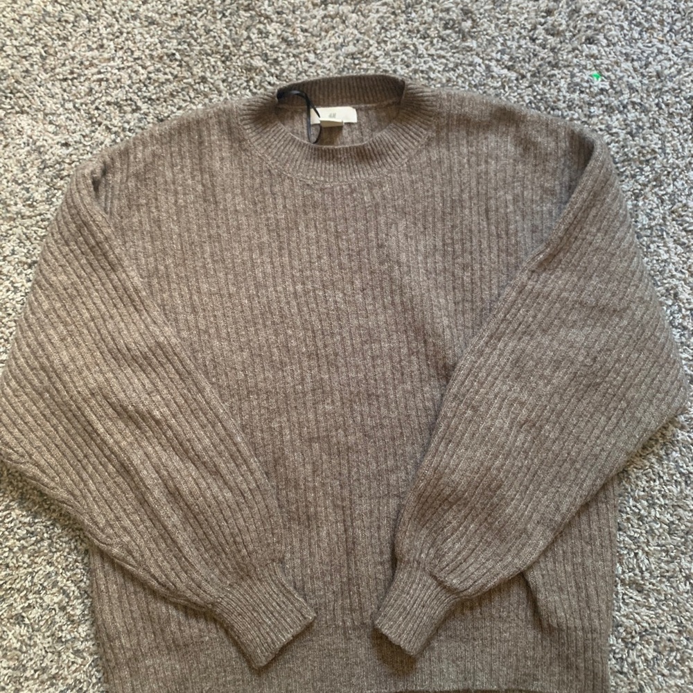 H&M Brown Classic Knit Chunky Long Sleeve Sweater 8% Wool Oversized